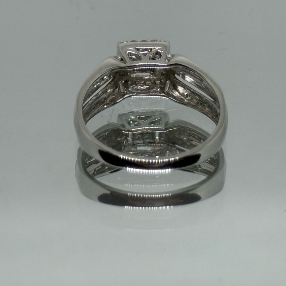 10K White Gold Natural Diamond Engagement Women's Ring 1/2 CT - Picture 5 of 5